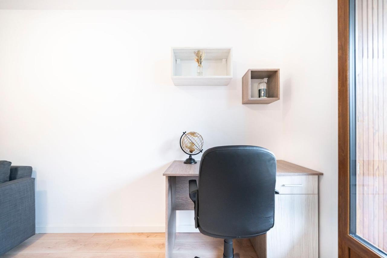 Appartement Neuf - Proche Mer Et Centre-Ville - Ac マントン エクステリア 写真